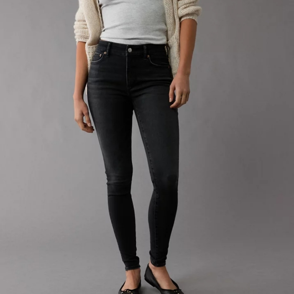 American Eagle Next Level Stretch Jeans, Black Size 8 Short